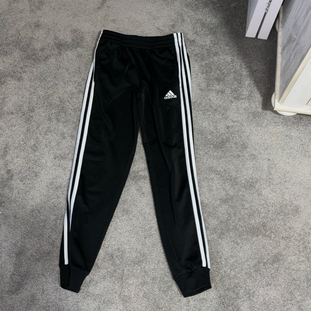 Unisex adidas joggers
